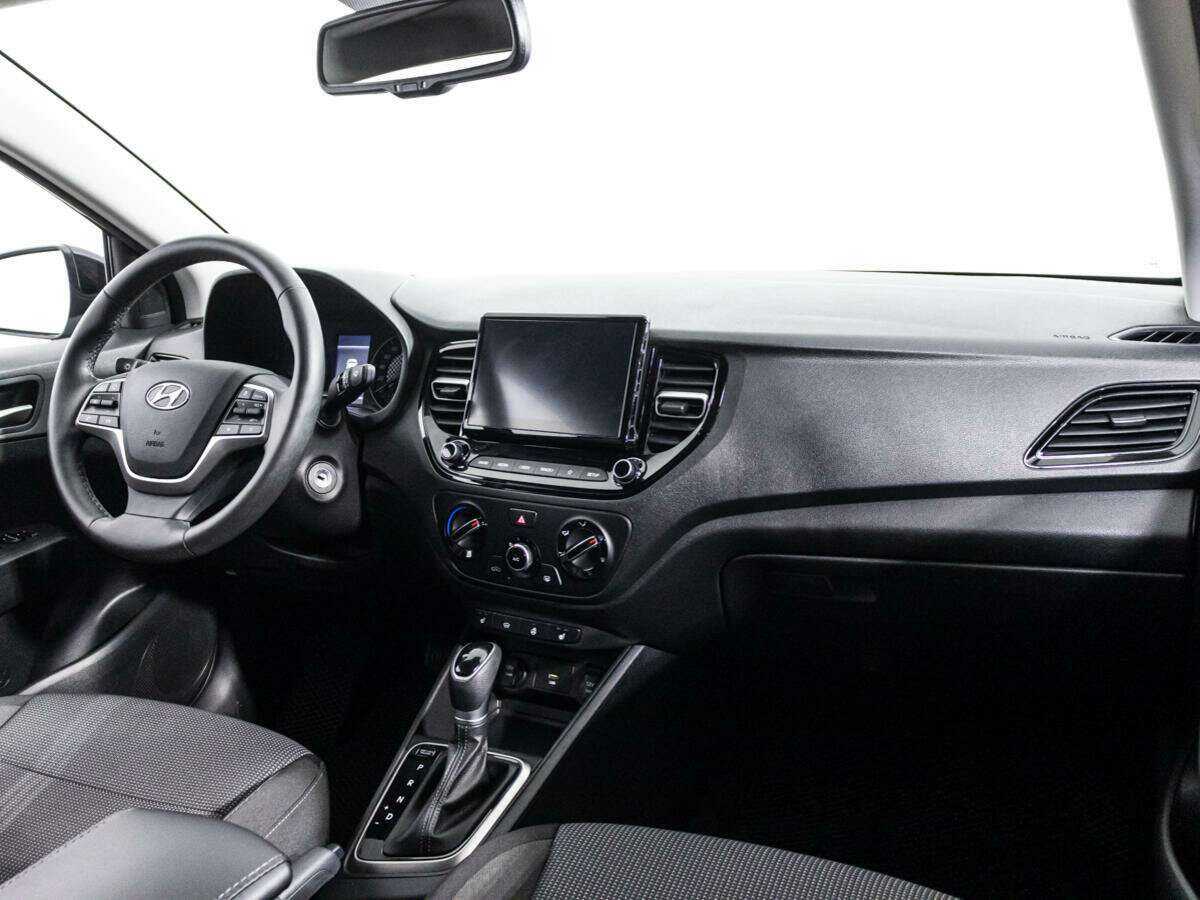 Купить Hyundai Solaris, 2021, 30 538 км, фото №9