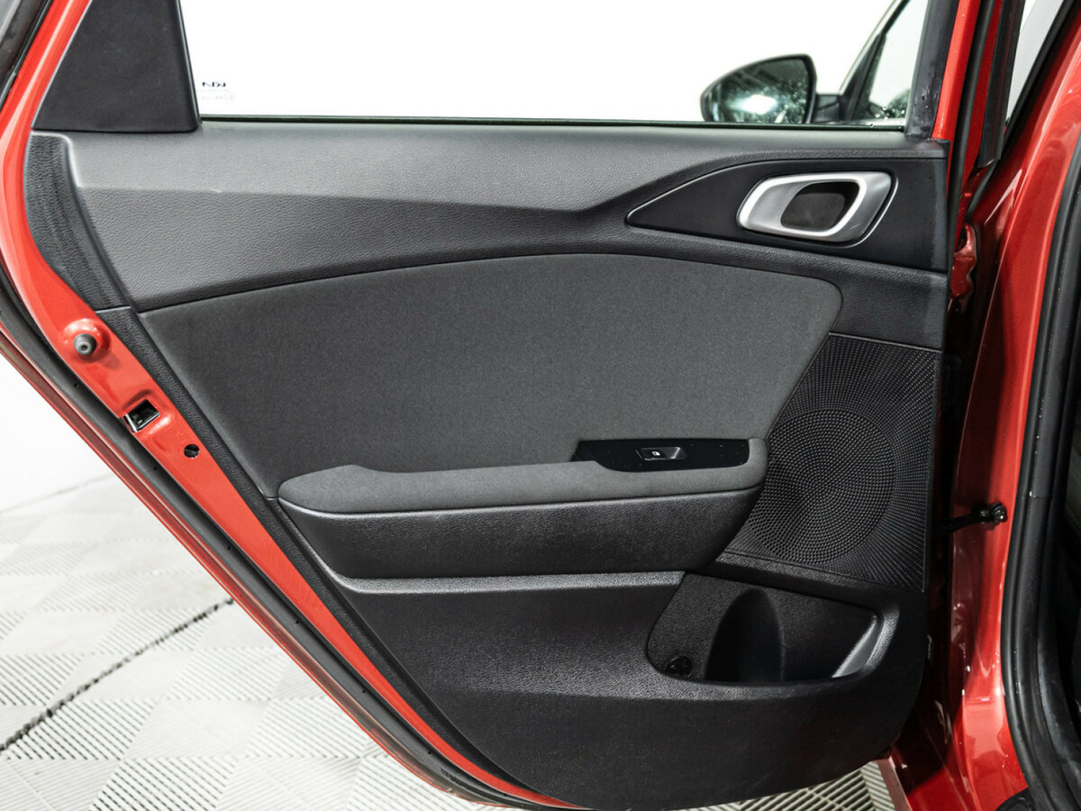Купить Kia Ceed III Рестайлинг, 2022, 142 884 км, фото №23