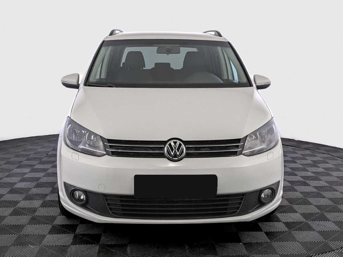 Купить Volkswagen Touran, 2012, 107 990 км, фото №2