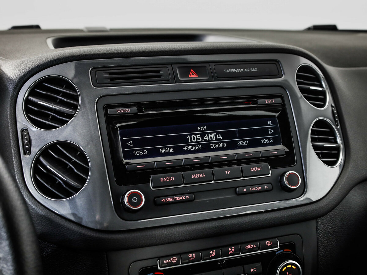 Купить Volkswagen Tiguan I Рестайлинг, 2011, 120 412 км, фото №13