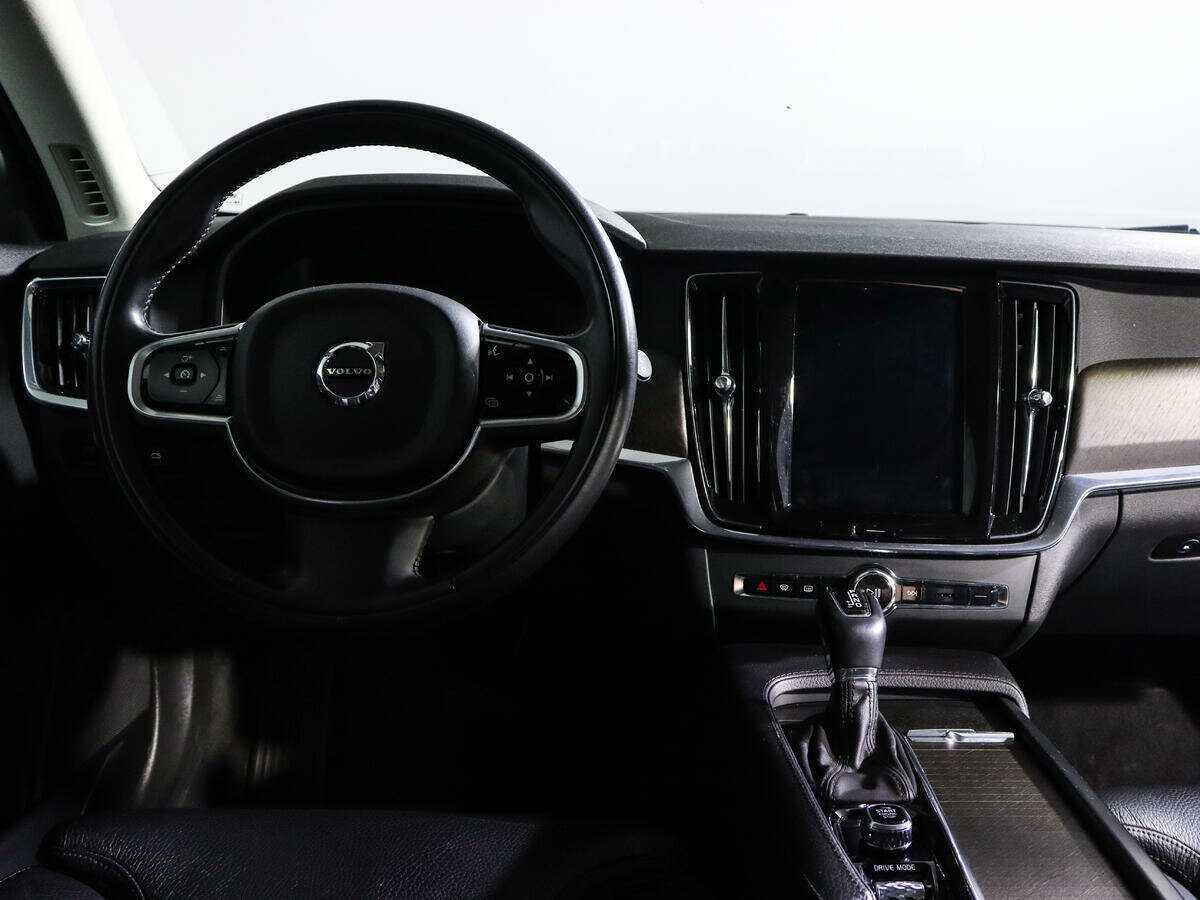 Купить Volvo V90 Cross Country, 2018, 110 693 км, фото №10