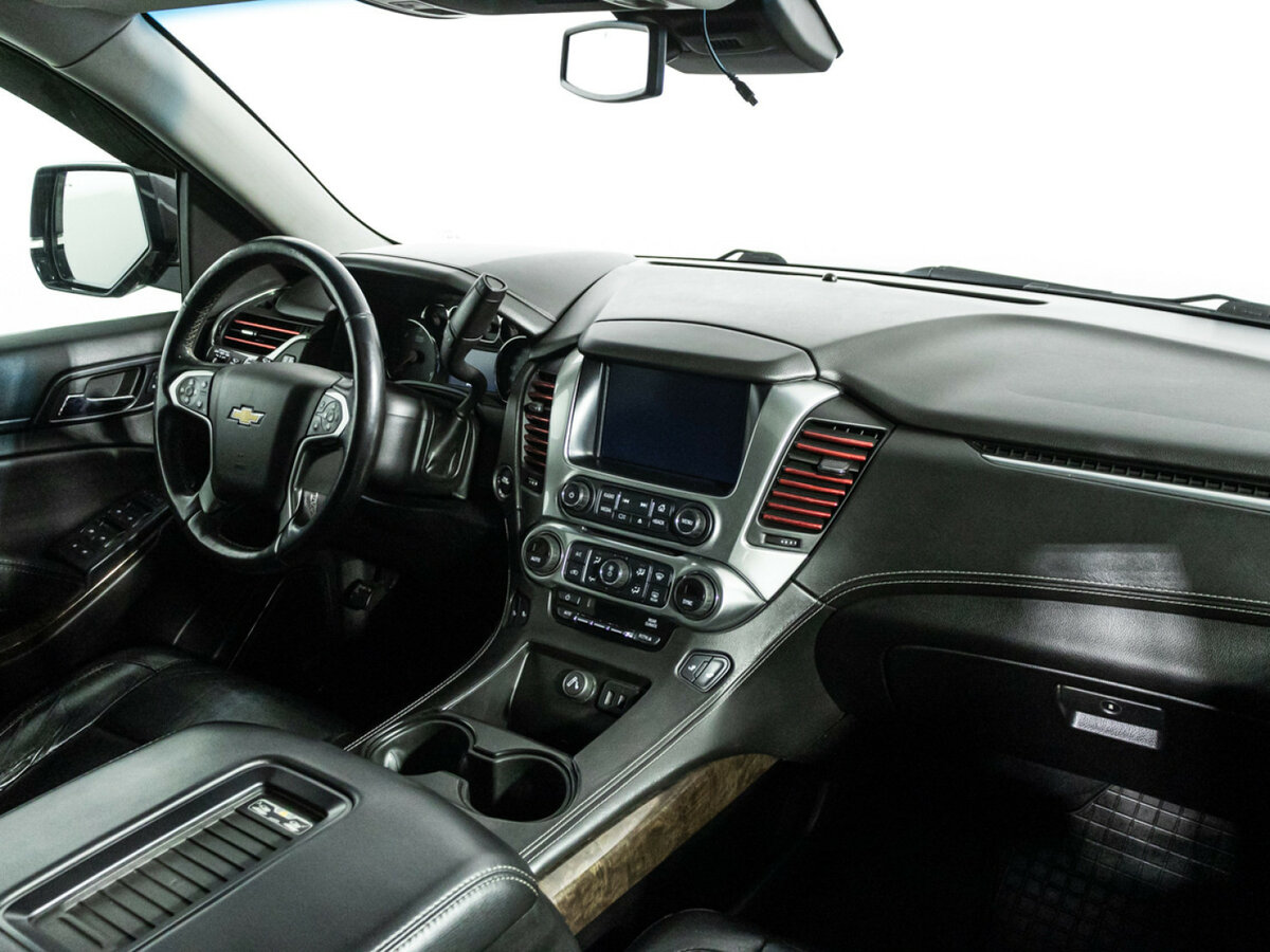 Купить Chevrolet Tahoe IV, 2016, 248 101 км, фото №6