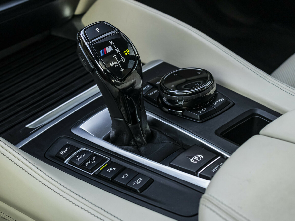 Купить BMW X6 M50d II (F16), 2015, 129 349 км, фото №19