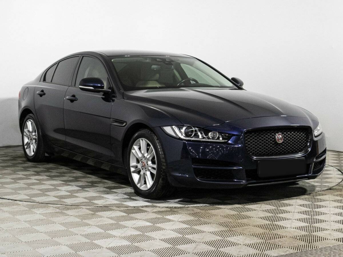 Купить Jaguar XE, 2016, 77 194 км, фото №3