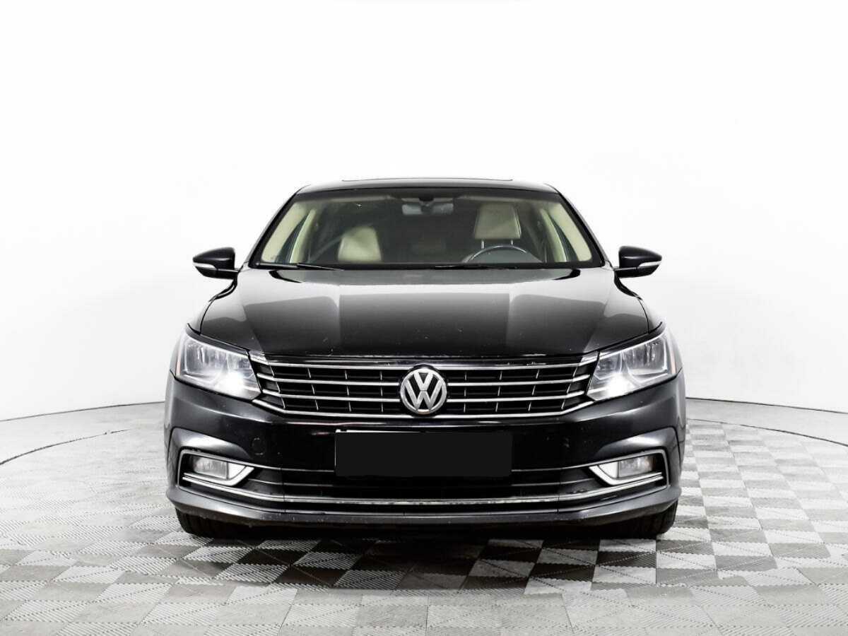 Купить Volkswagen Passat (North America and China), 2016, 165 000 км, фото №2
