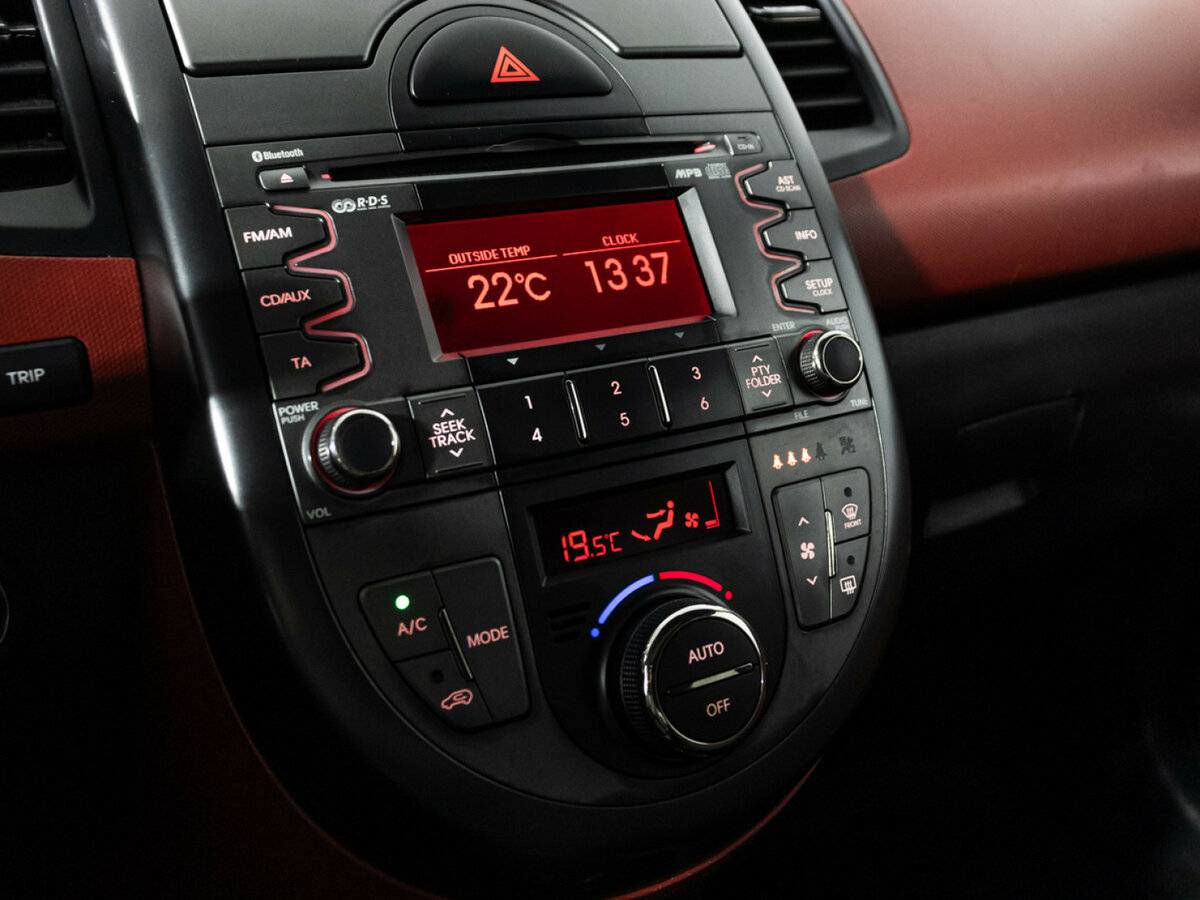 Купить Kia Soul I, 2010, 188 687 км, фото №15