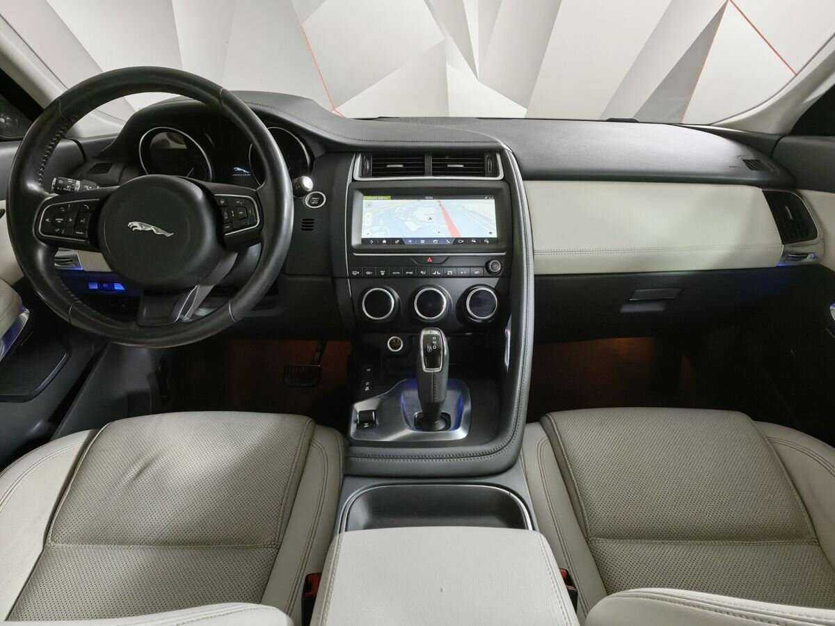 Купить Jaguar E-Pace, 2018, 145 886 км, фото №10