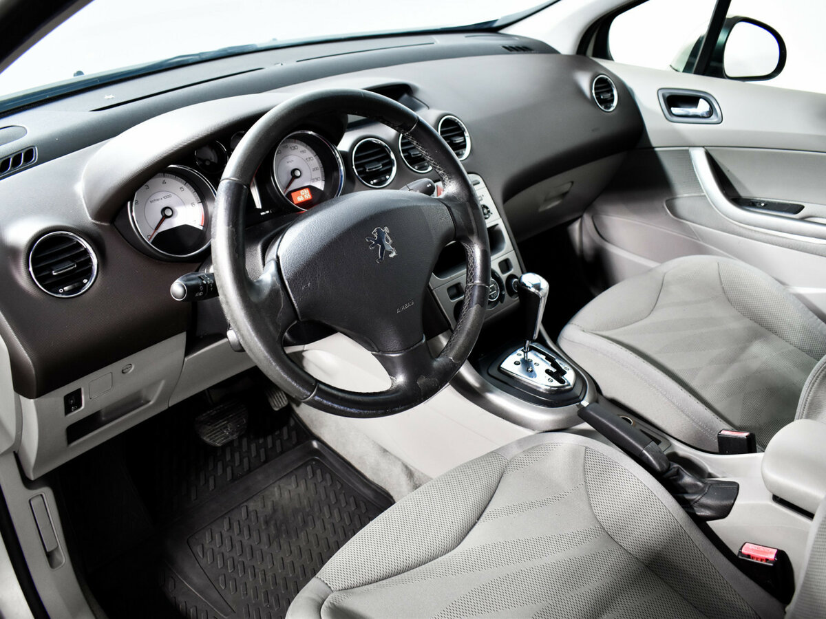 Купить Peugeot 308 I, 2008, 166 154 км, фото №9