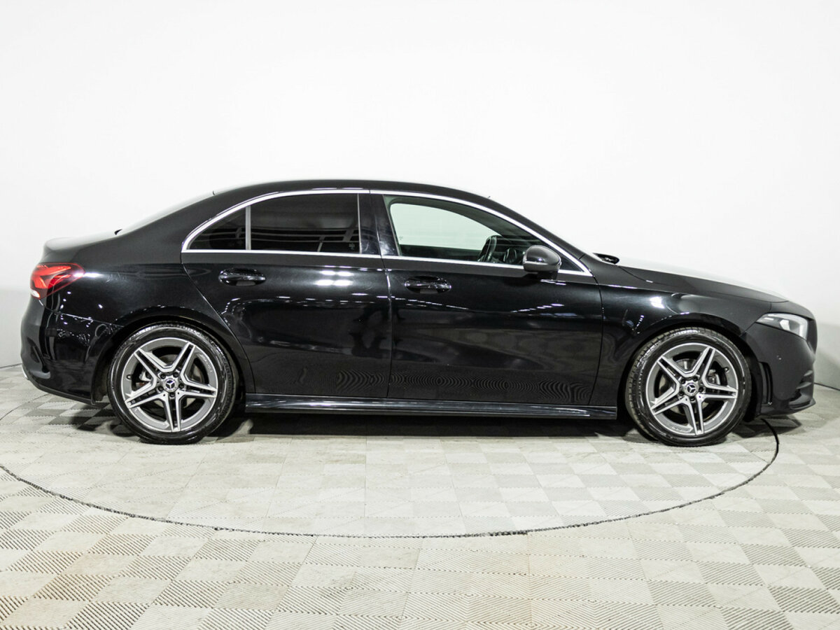 Купить Mercedes-Benz A-Класс 200 IV (W177), 2019, 60 000 км, фото №4