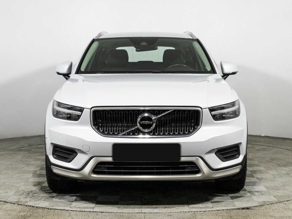 Купить Volvo XC40, 2019, 51 831 км, фото №2