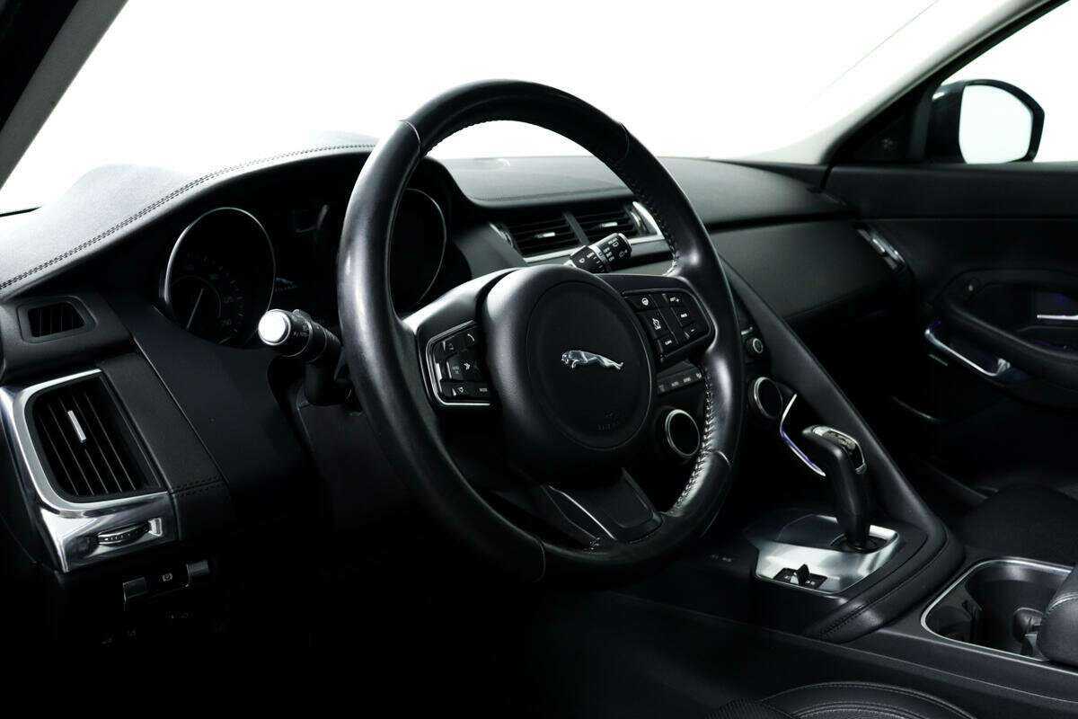 Купить Jaguar E-Pace, 2018, 59 063 км, фото №13
