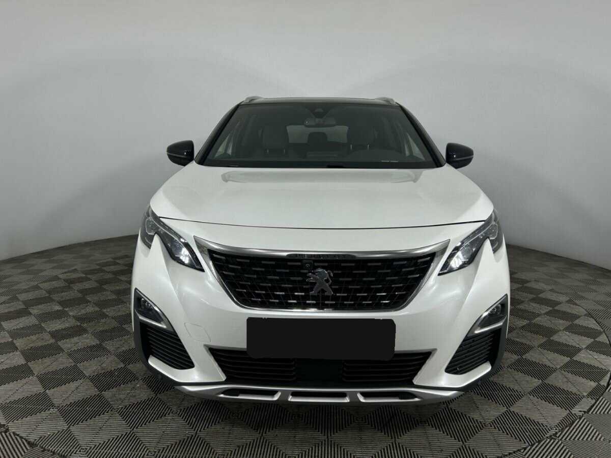 Купить Peugeot 5008, 2020, 71 727 км, фото №2