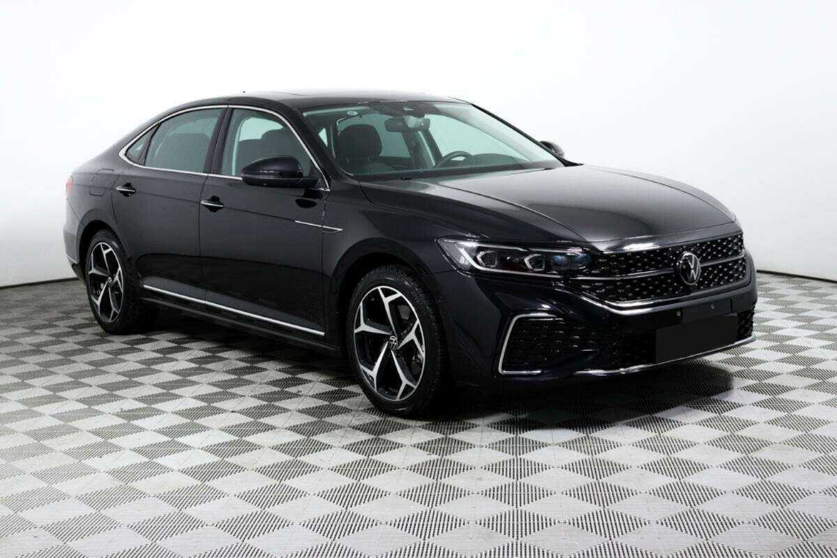Купить Volkswagen Passat (North America and China), 2023, 8 628 км, фото №3