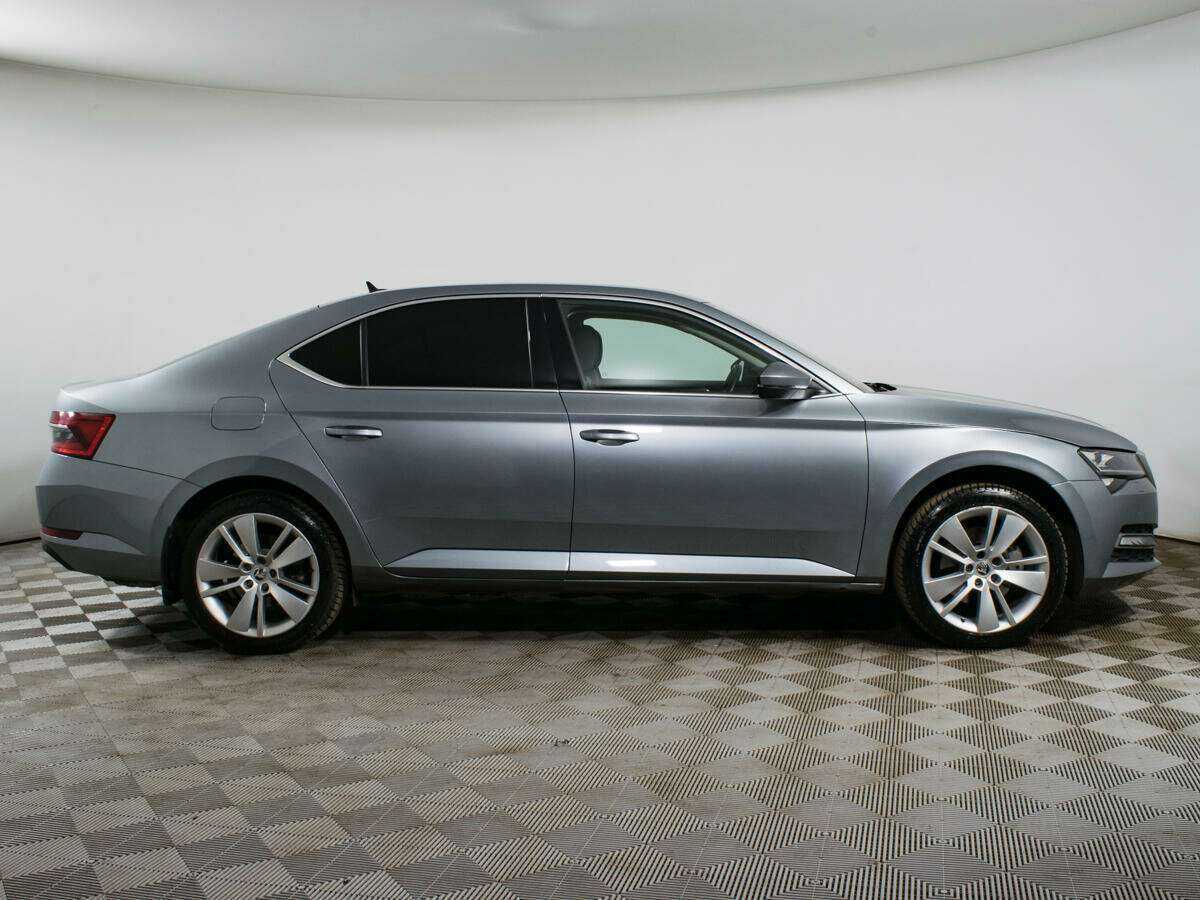 Купить Skoda Superb, 2019, 104 000 км, фото №4