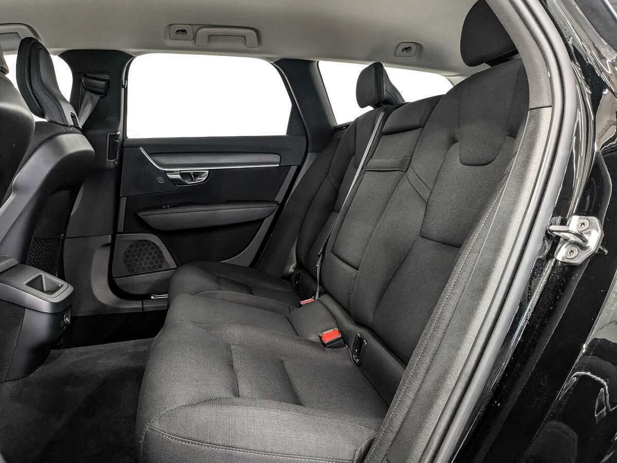 Купить Volvo V90 Cross Country, 2019, 48 092 км, фото №16