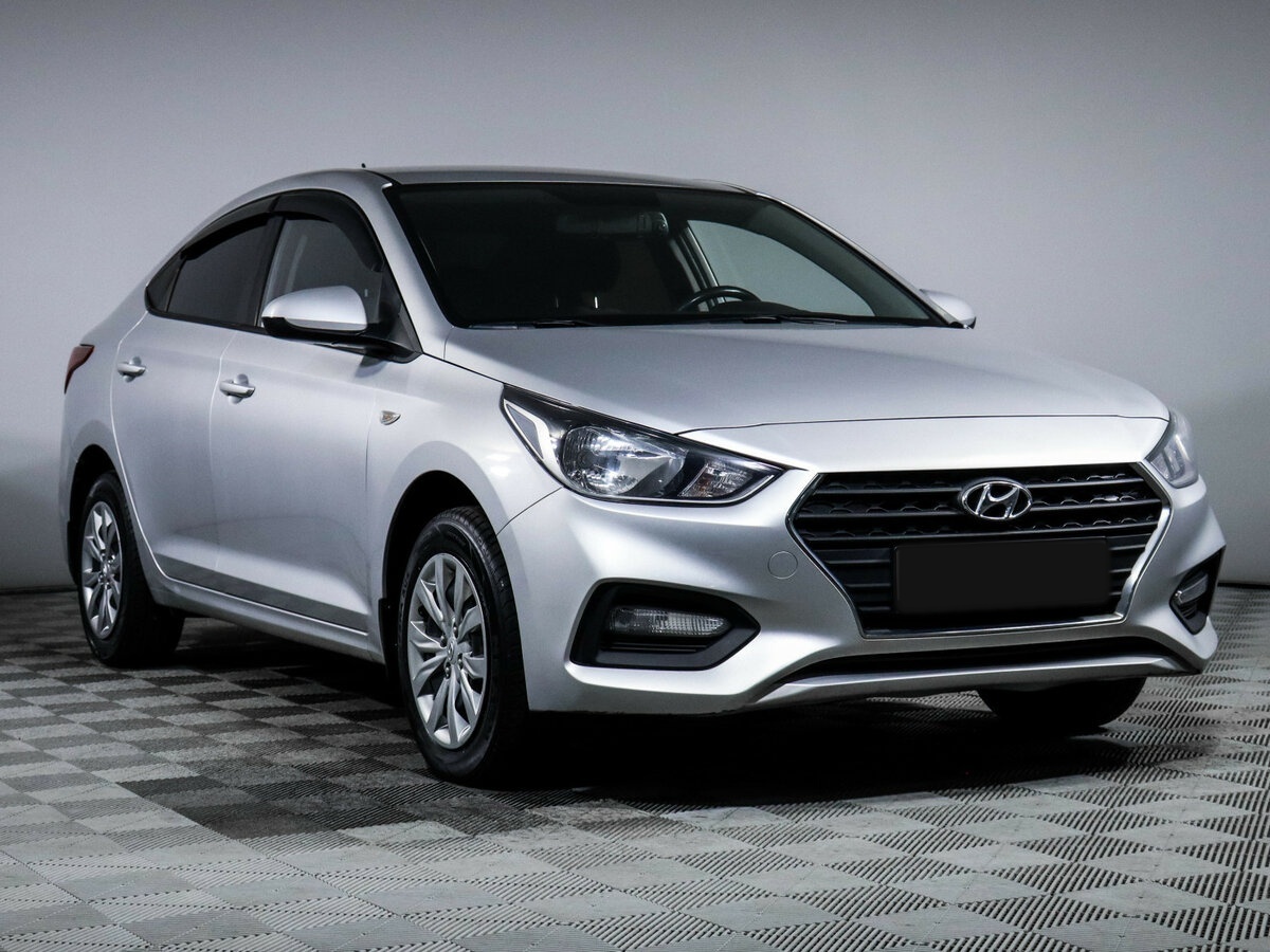 Купить Hyundai Solaris II, 2018, 70 070 км, фото №3