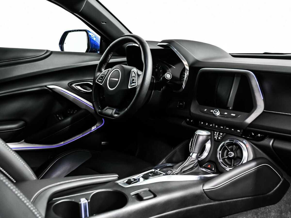 Купить Chevrolet Camaro, 2018, 6 626 км, фото №9