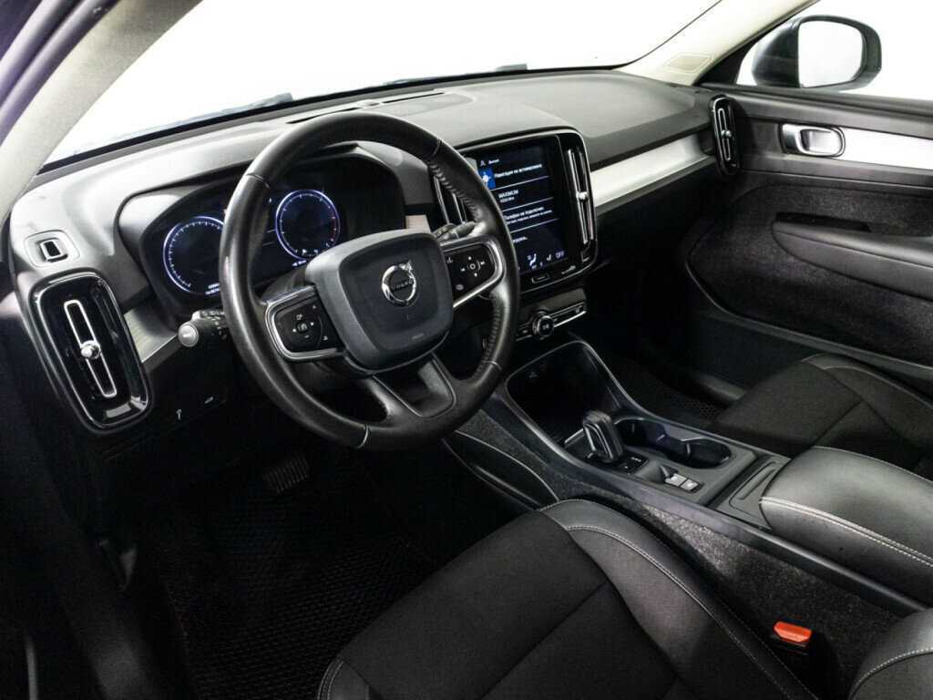 Купить Volvo XC40, 2018, 103 939 км, фото №11