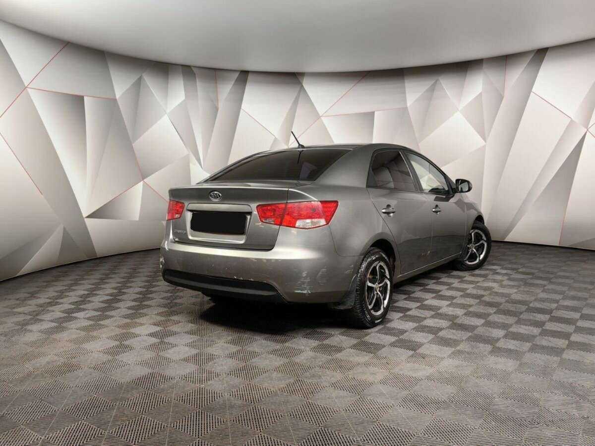 Купить Kia Cerato 4-speed, 2010, 256 813 км, фото №2