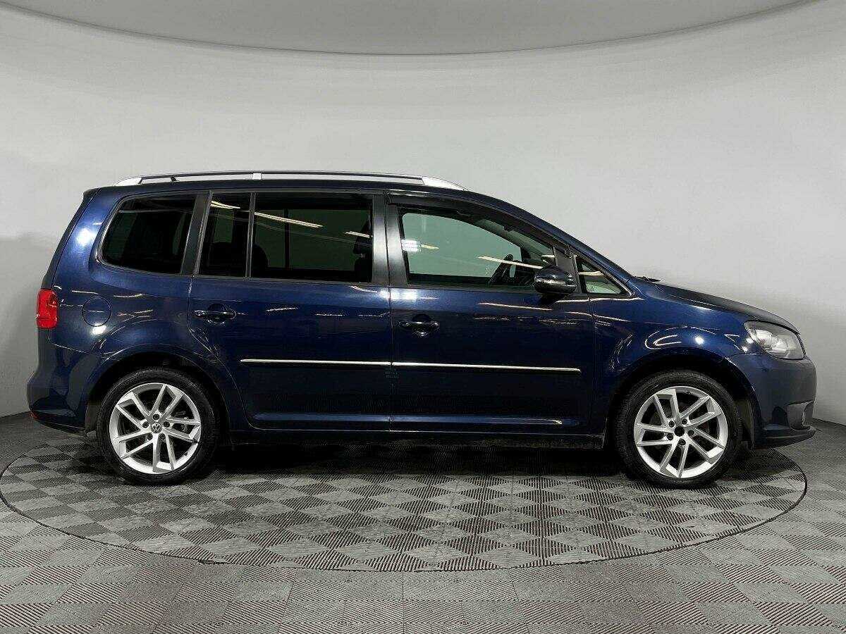 Купить Volkswagen Touran, 2012, 151 846 км, фото №4