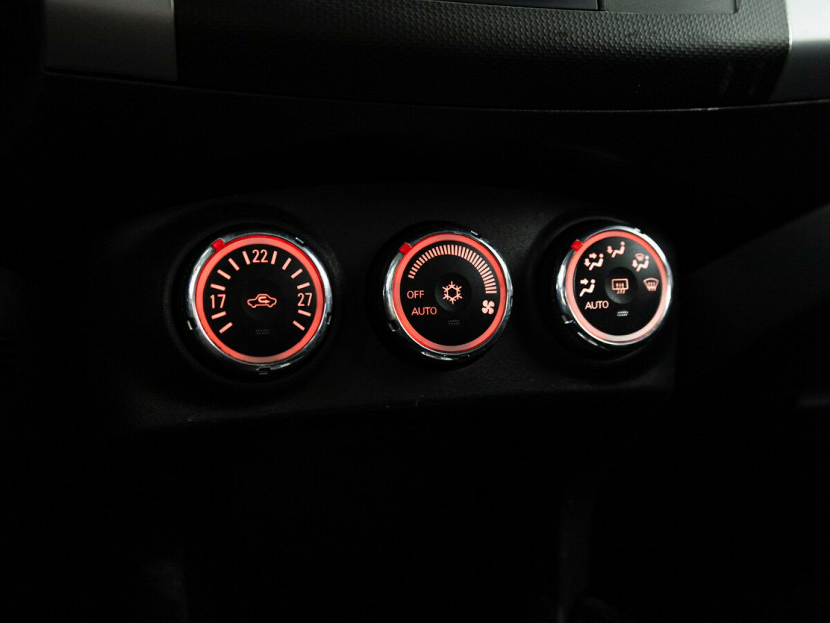 Купить Peugeot 4007, 2012, 223 892 км, фото №12