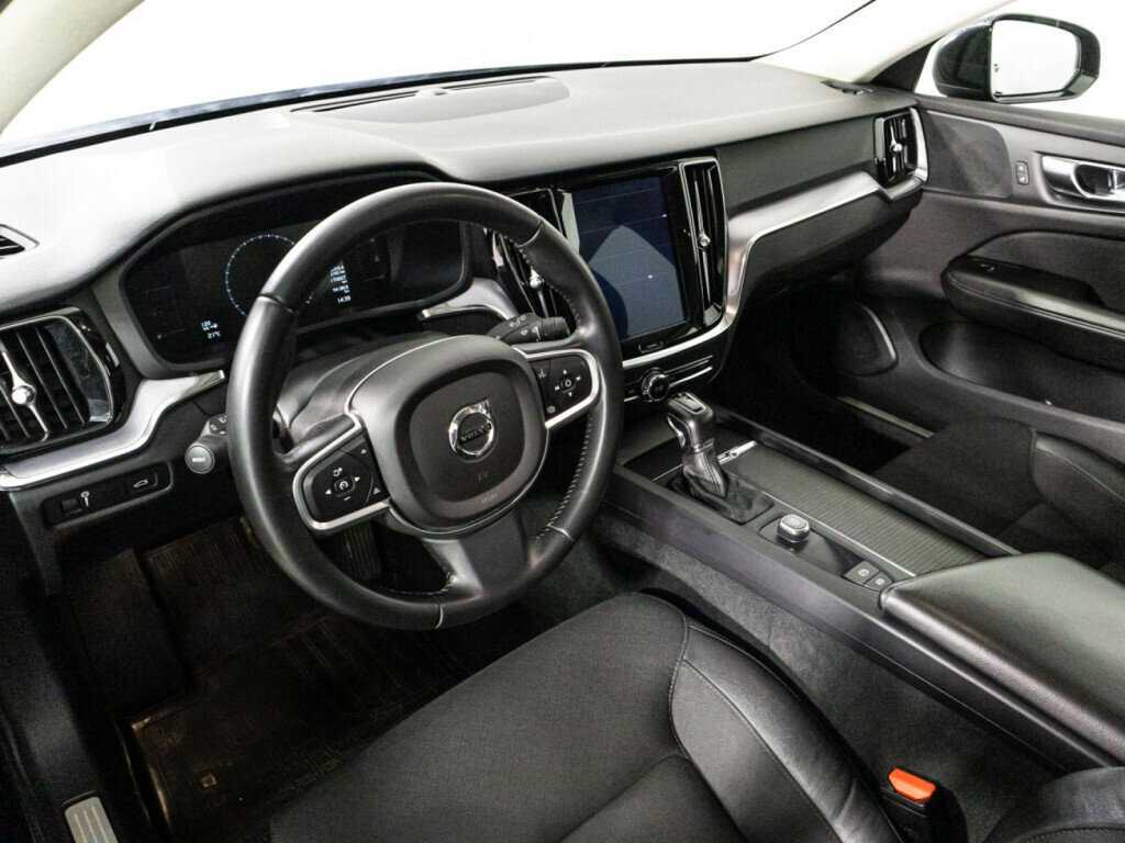 Купить Volvo V60, 2018, 170 606 км, фото №11