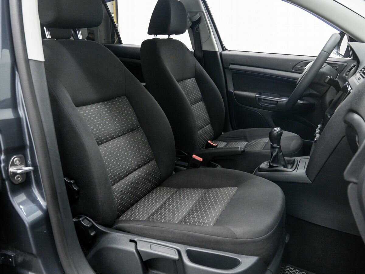 Купить Skoda Octavia, 2011, 190 000 км, фото №9