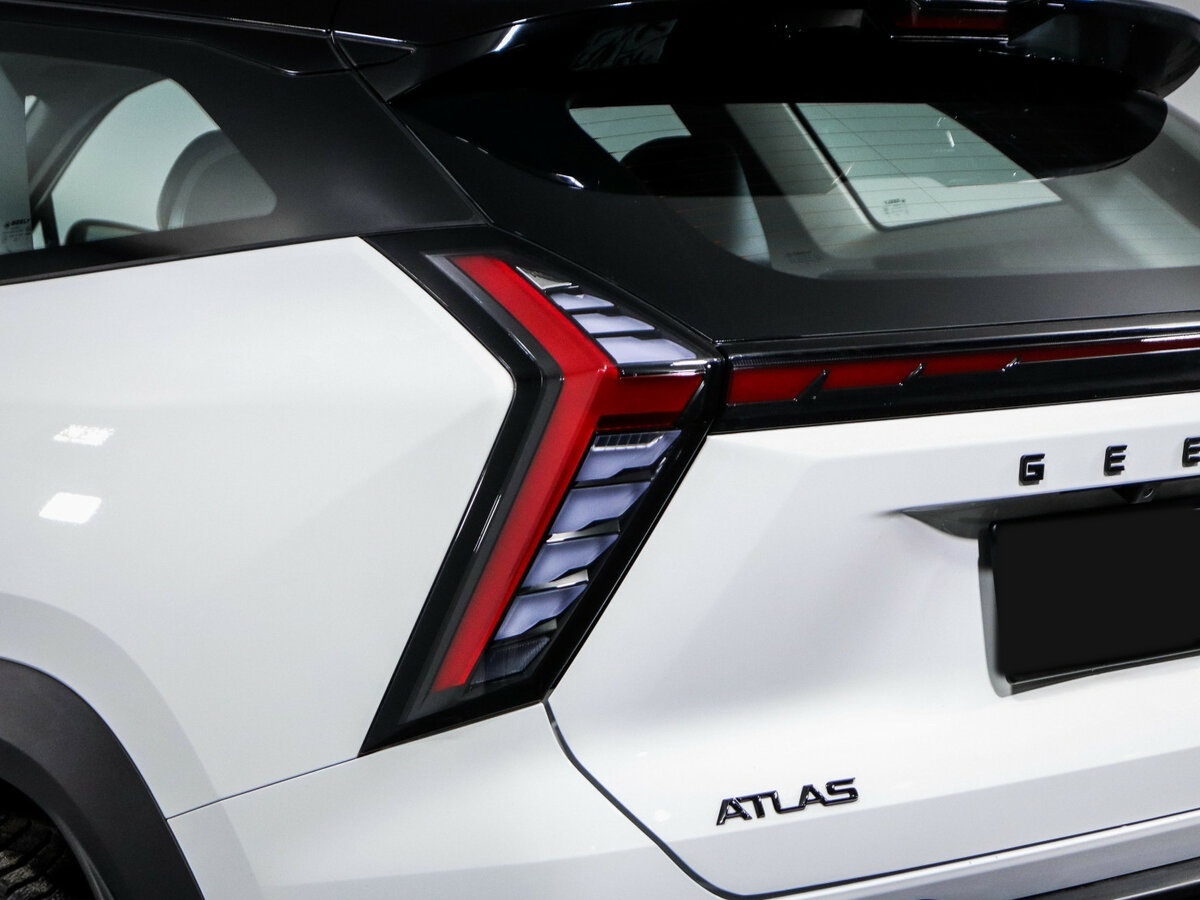 Купить Geely Atlas II, 2024, 2 050 км, фото №4