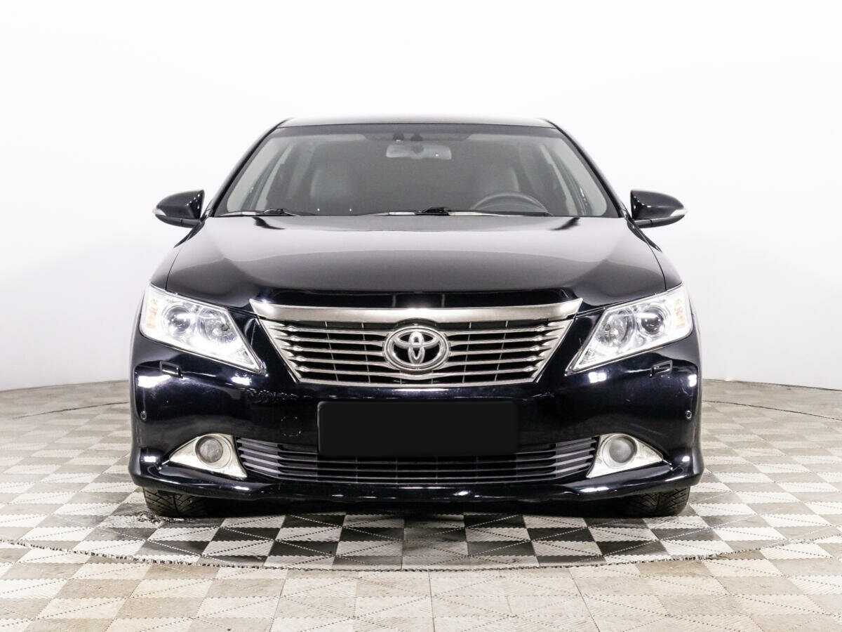 Купить Toyota Camry, 2013, 215 000 км, фото №2