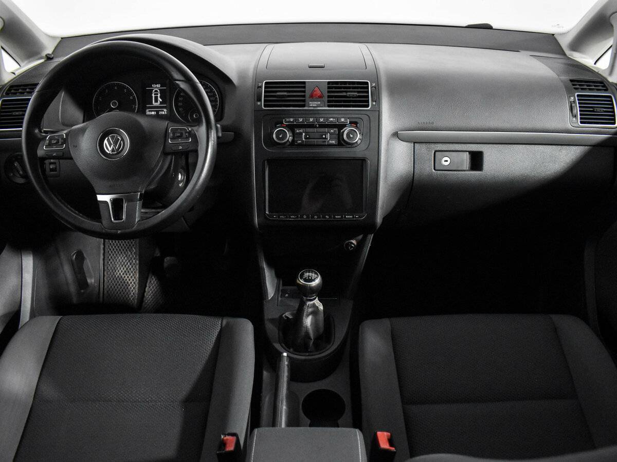 Купить Volkswagen Touran, 2010, 233 470 км, фото №12