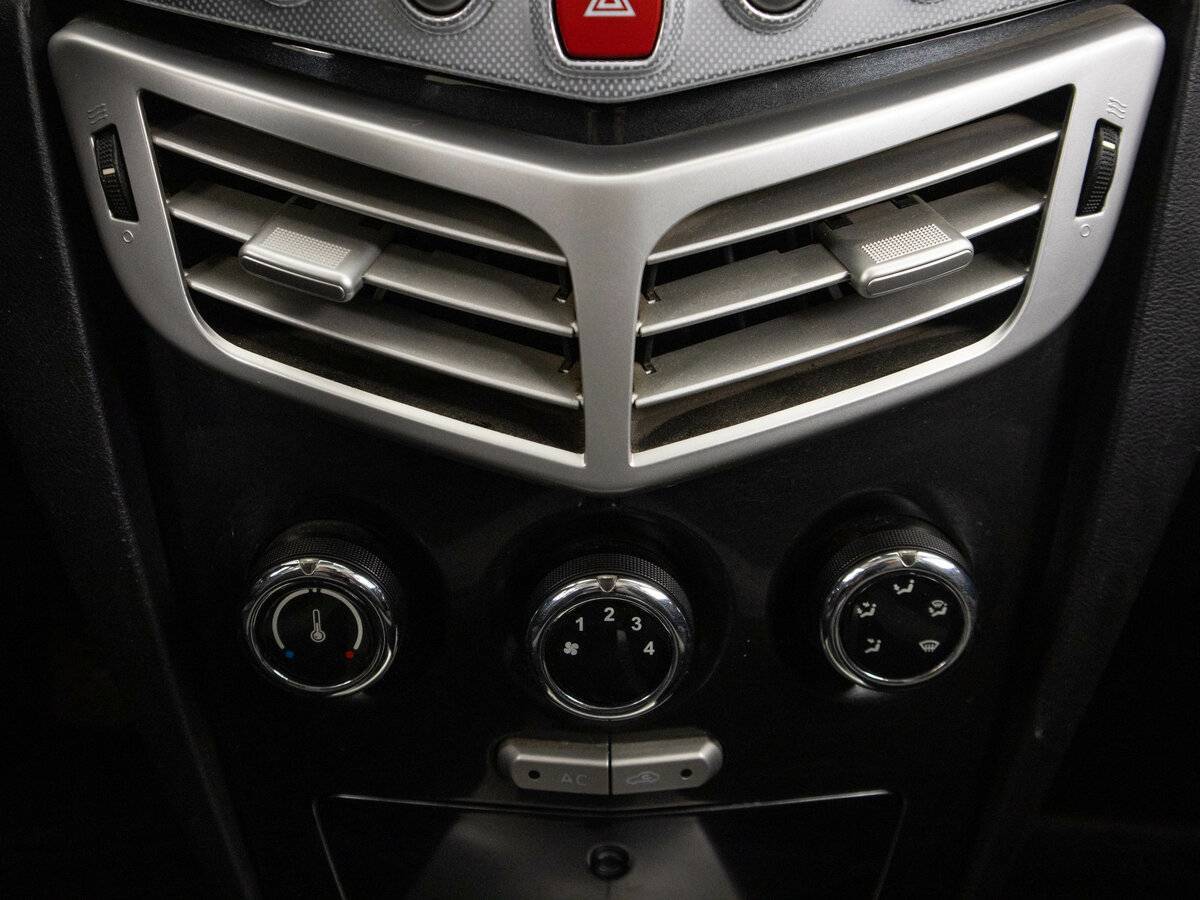 Купить FAW Oley, 2014, 52 000 км, фото №15