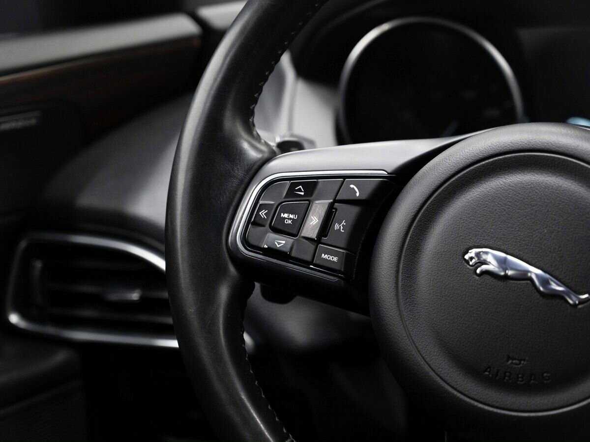 Купить Jaguar XE, 2016, 291 920 км, фото №15