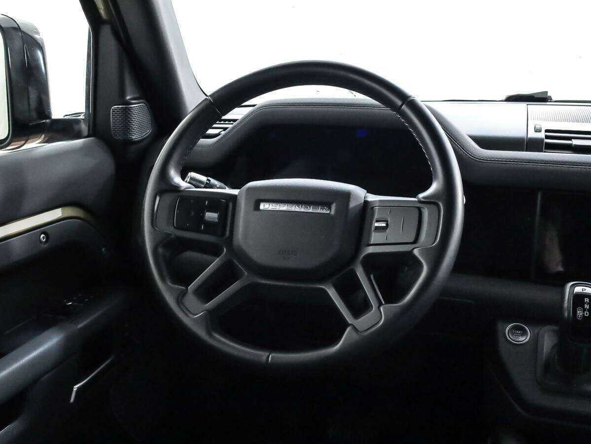 Купить Land Rover Defender 90, 2021, 79 925 км, фото №32