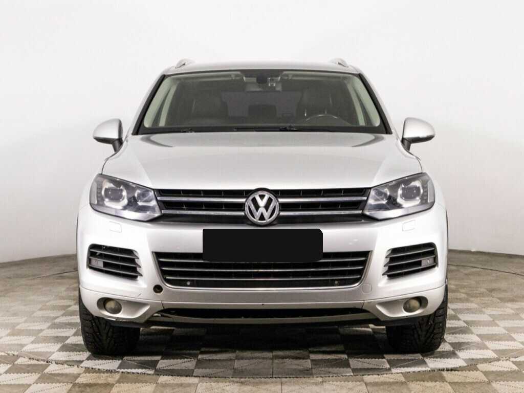 Купить Volkswagen Touareg, 2013, 230 000 км, фото №2