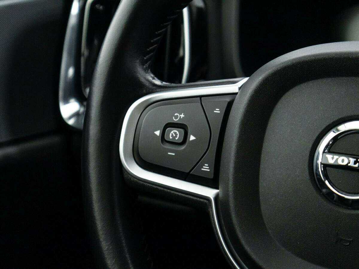 Купить Volvo V60, 2018, 223 990 км, фото №18