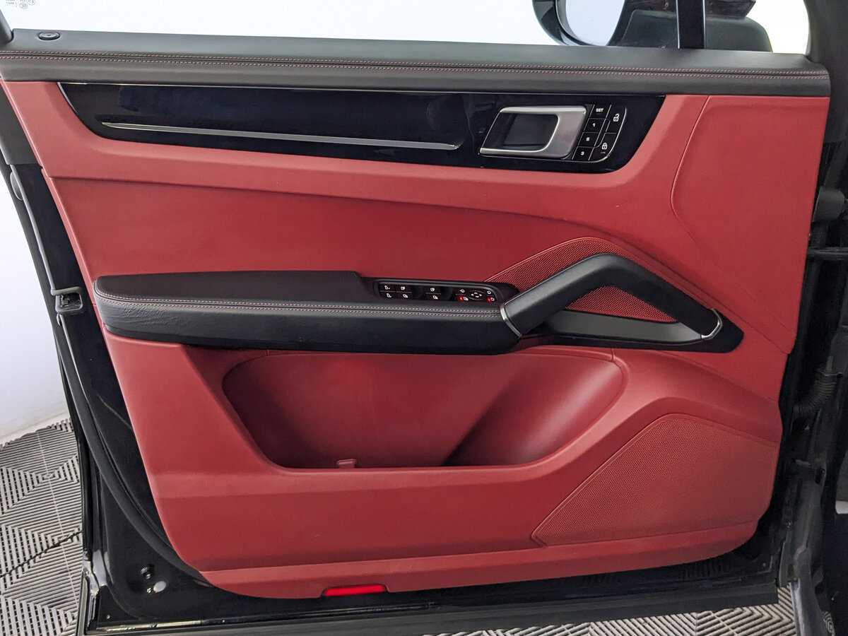 Купить Porsche Cayenne, 2020, 49 500 км, фото №19