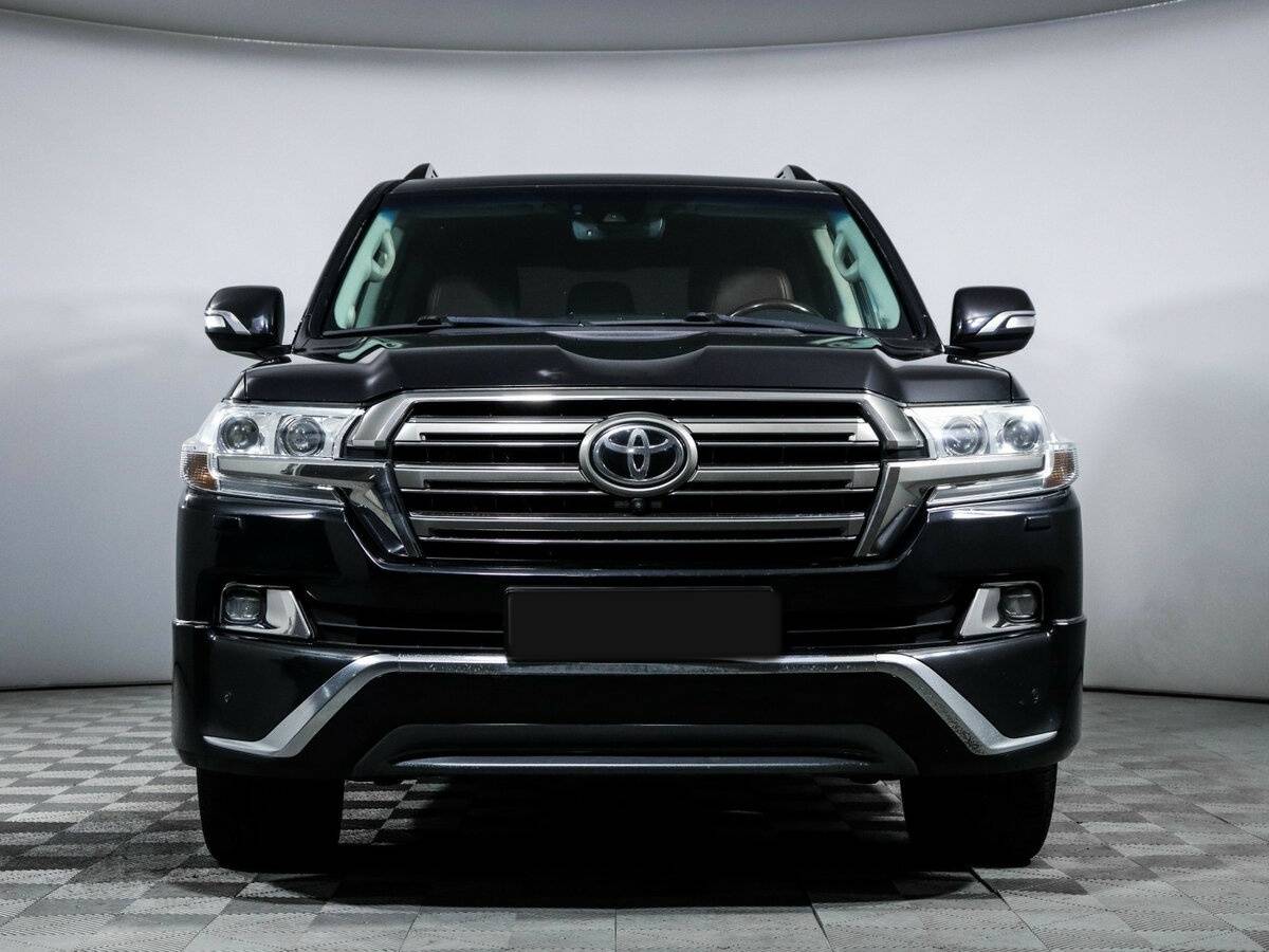 Купить Toyota Land Cruiser 200 Series Рестайлинг 2, 2016, 227 536 км, фото №2