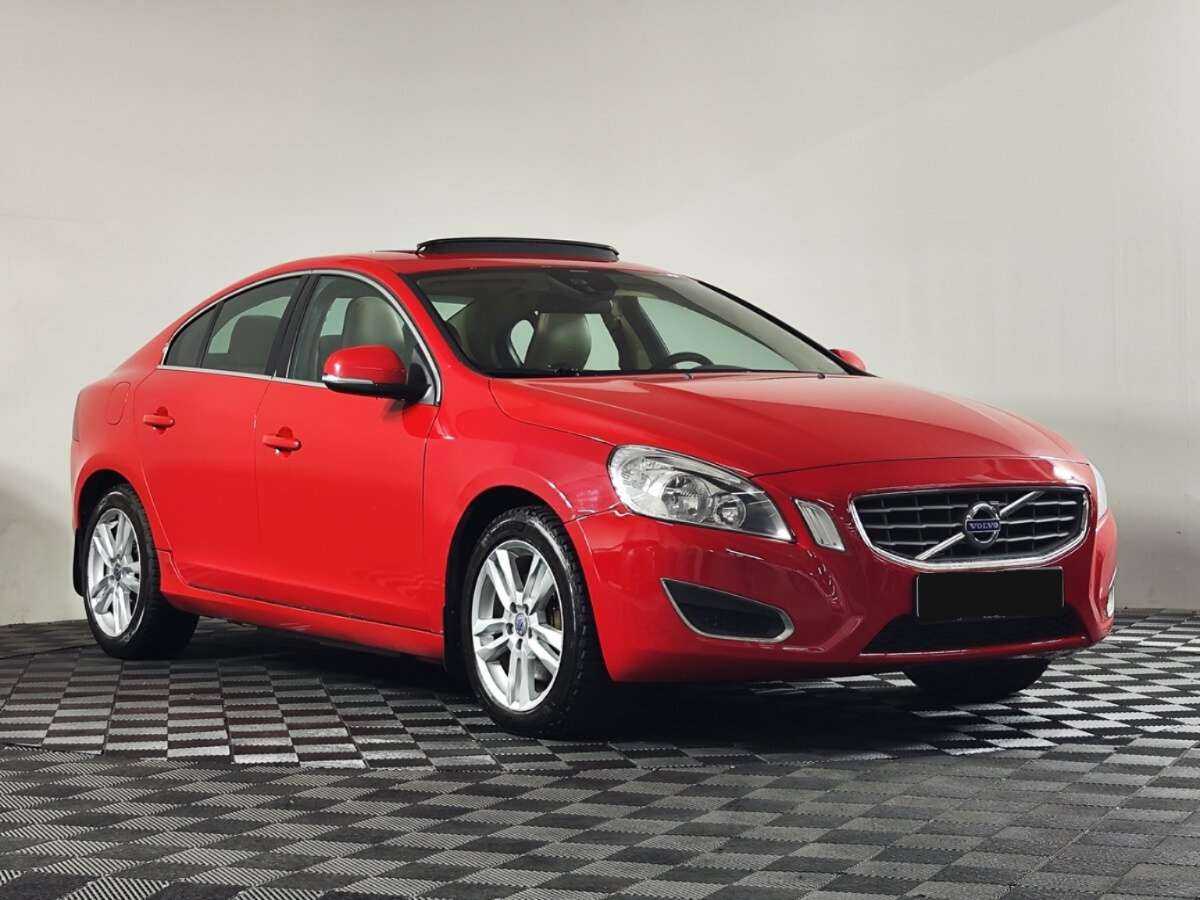 Купить Volvo S60, 2012, 166 000 км, фото №2