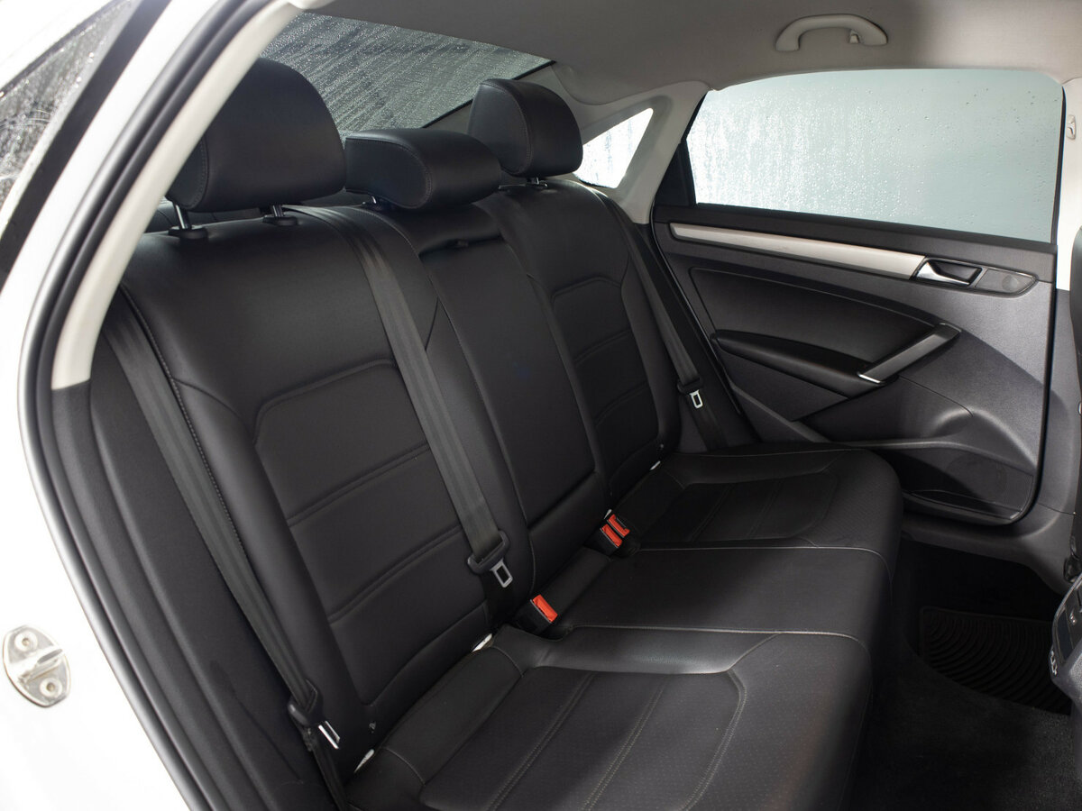 Купить Volkswagen Passat (North America and China) II (NA Market), 2020, 102 621 км, фото №18