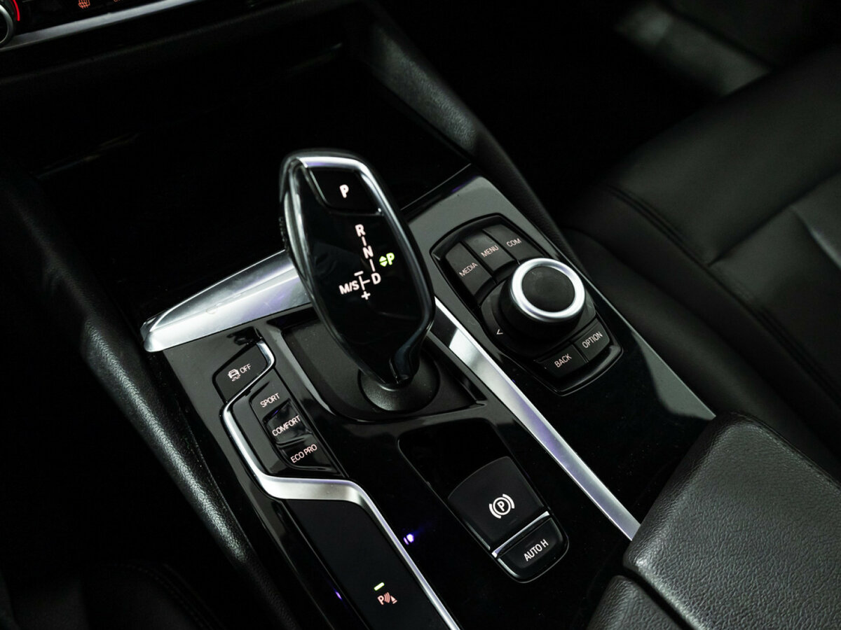 Купить BMW 5 серии 520d xDrive VII (G30/G31/G38), 2019, 220 000 км, фото №16