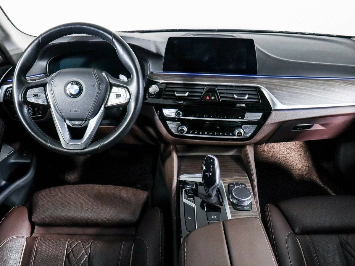 Купить BMW 5 серии 530i, 2020, 64 238 км, фото №9