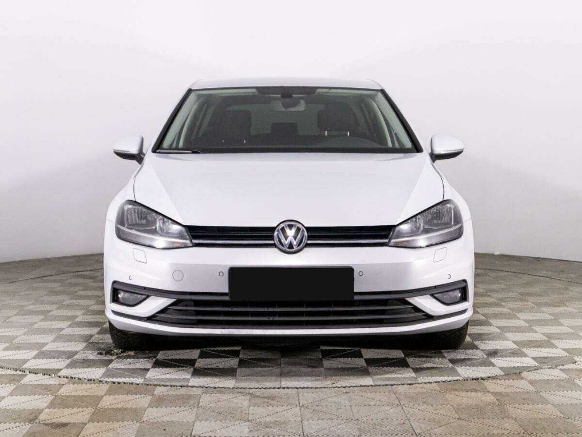 Купить Volkswagen Golf, 2018, 87 183 км, фото №2