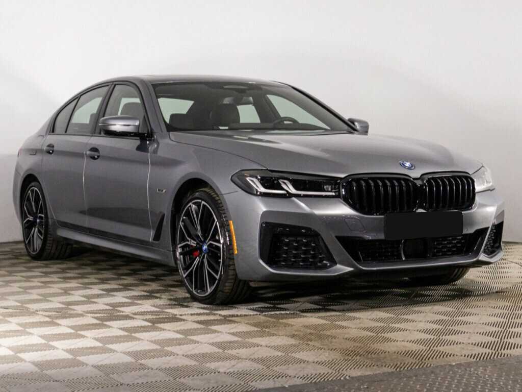 Купить BMW 5 серии 530e xDrive, 2022, 12 664 км, фото №3