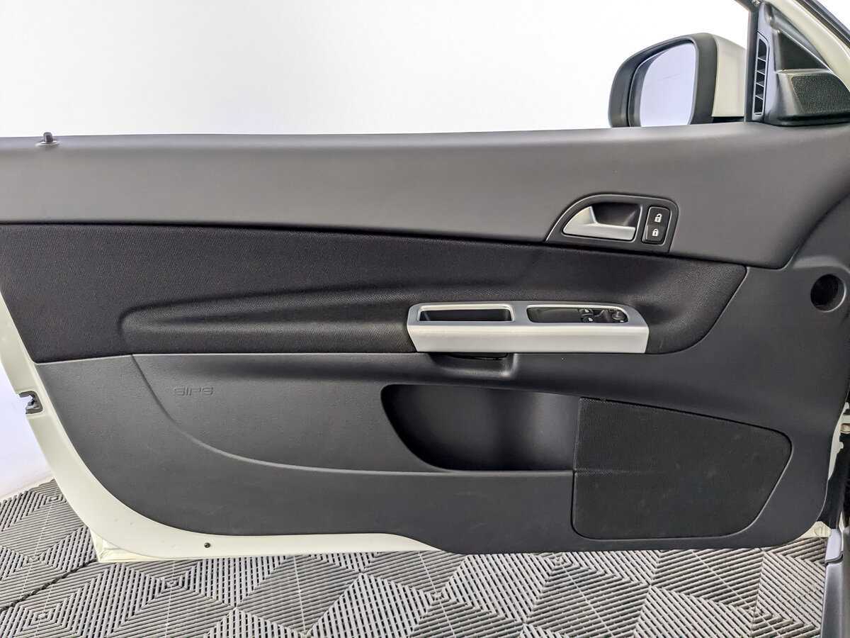 Купить Volvo C30, 2011, 202 131 км, фото №15