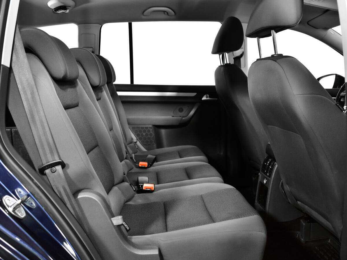 Купить Volkswagen Touran, 2012, 177 813 км, фото №10