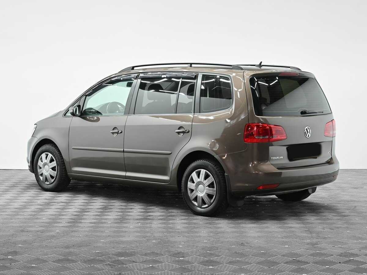 Купить Volkswagen Touran, 2012, 158 000 км, фото №4
