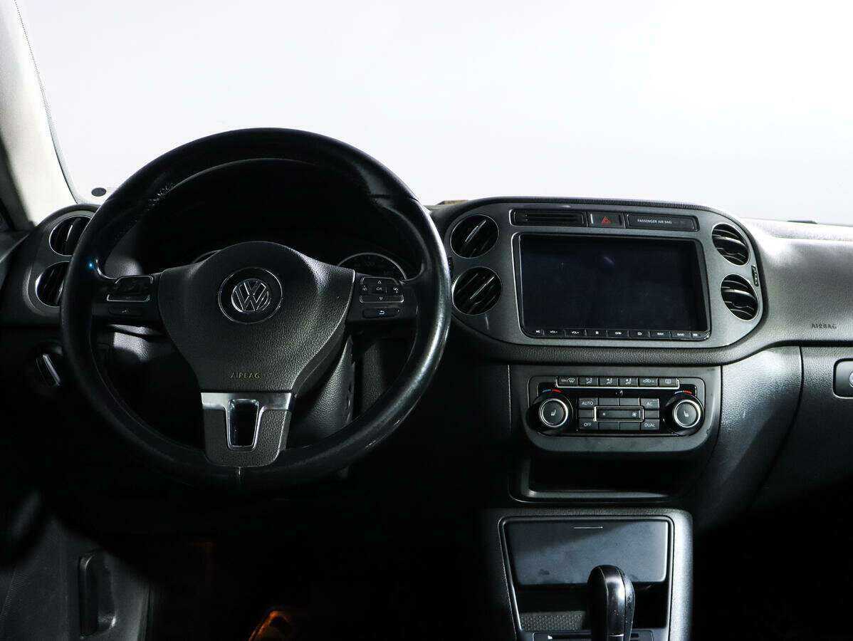 Купить Volkswagen Tiguan, 2011, 129 000 км, фото №10