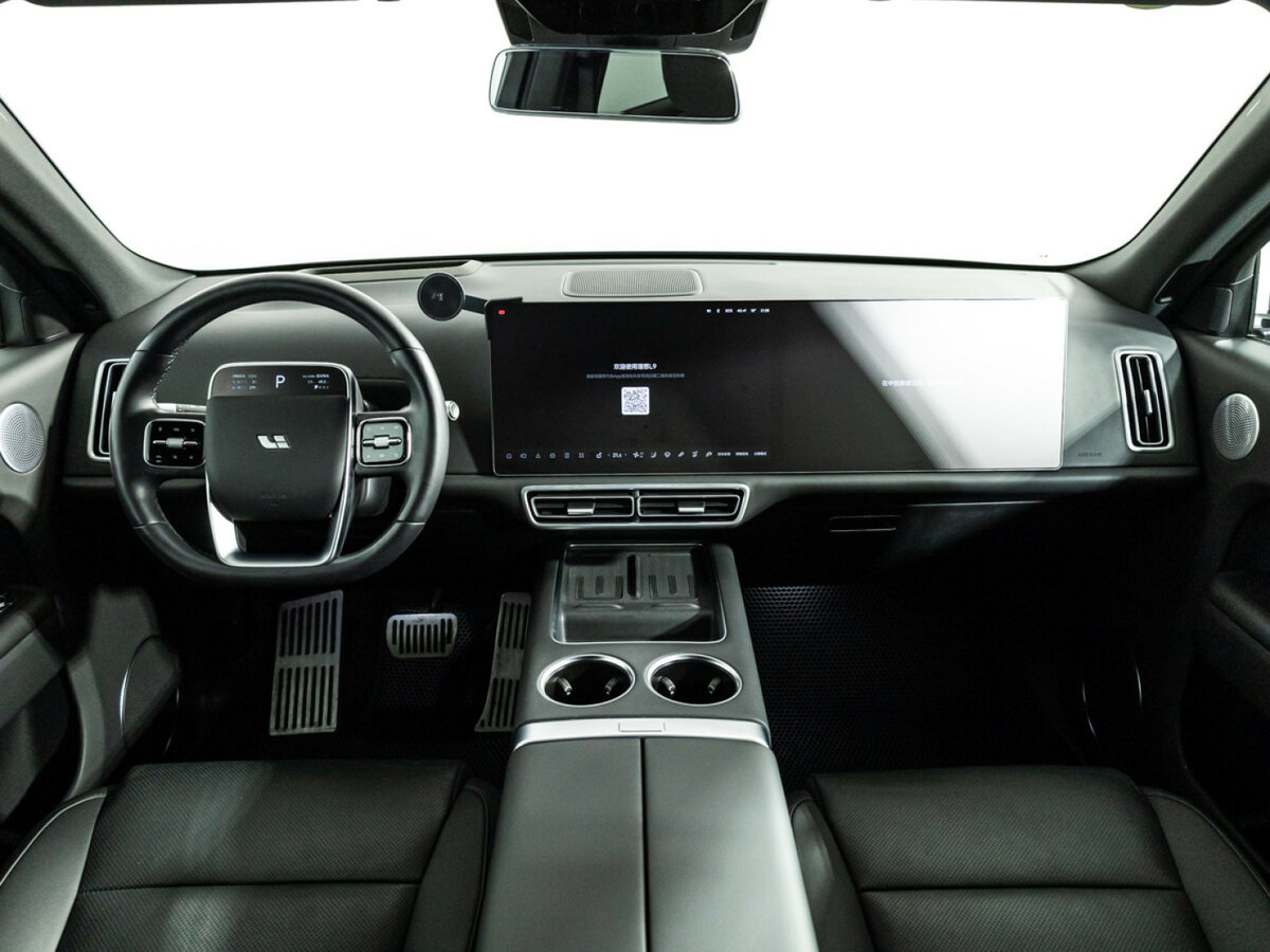 Купить Li Auto (Lixiang) L9 52.3 kWh I Рестайлинг, 2024, 31 010 км, фото №11