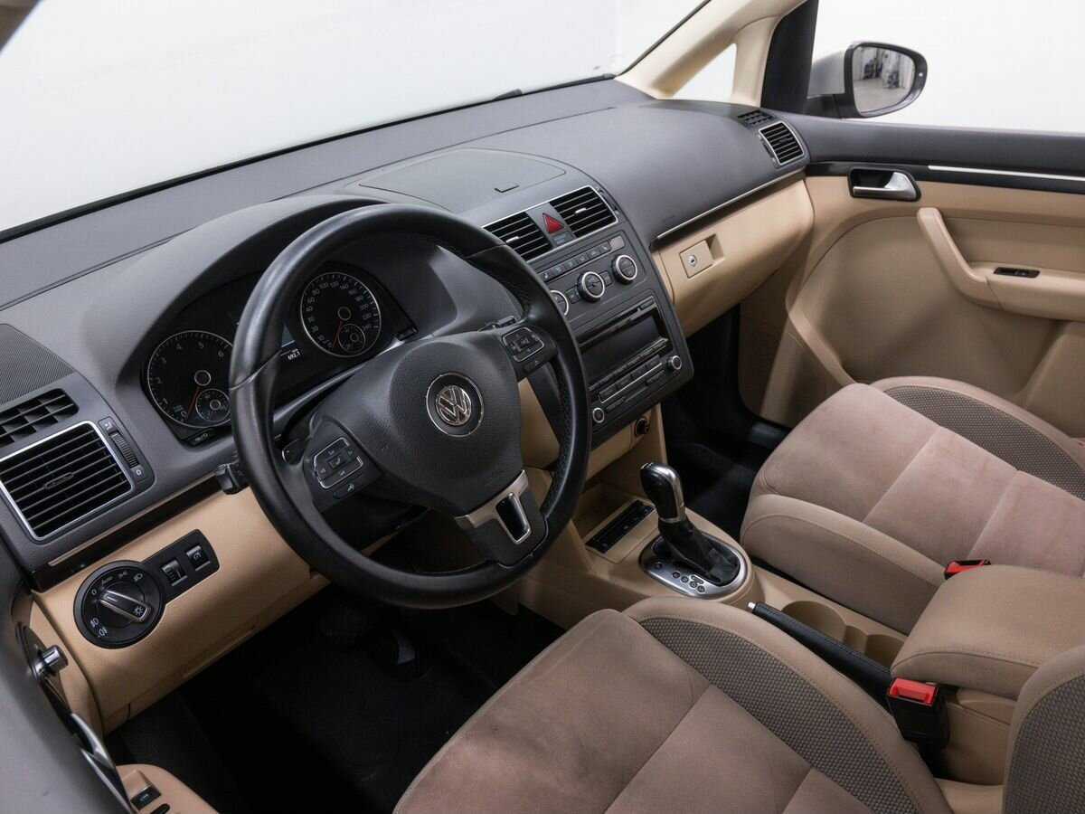 Купить Volkswagen Touran, 2013, 256 000 км, фото №13