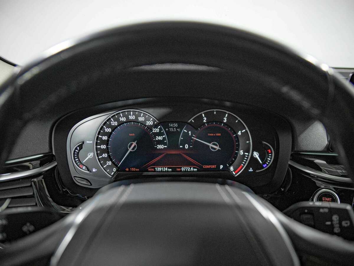 Купить BMW 5 серии 520d xDrive, 2018, 139 124 км, фото №6